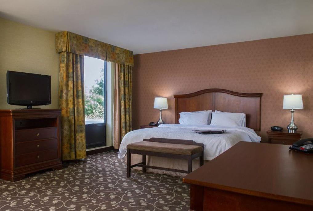 Hotel Hampton By Hilton Brattleboro Extérieur photo